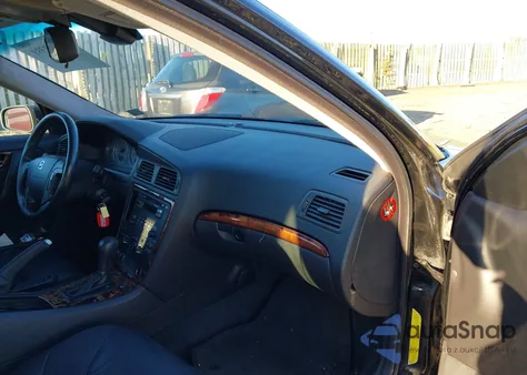 2006 Volvo V70 2.4 from USA, damaged, VIN YV1SW612162573281